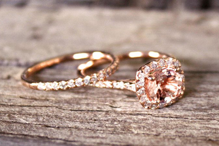 rose gold diamond ring